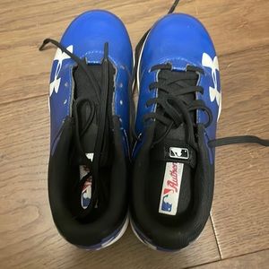 Under armour baseball cleats